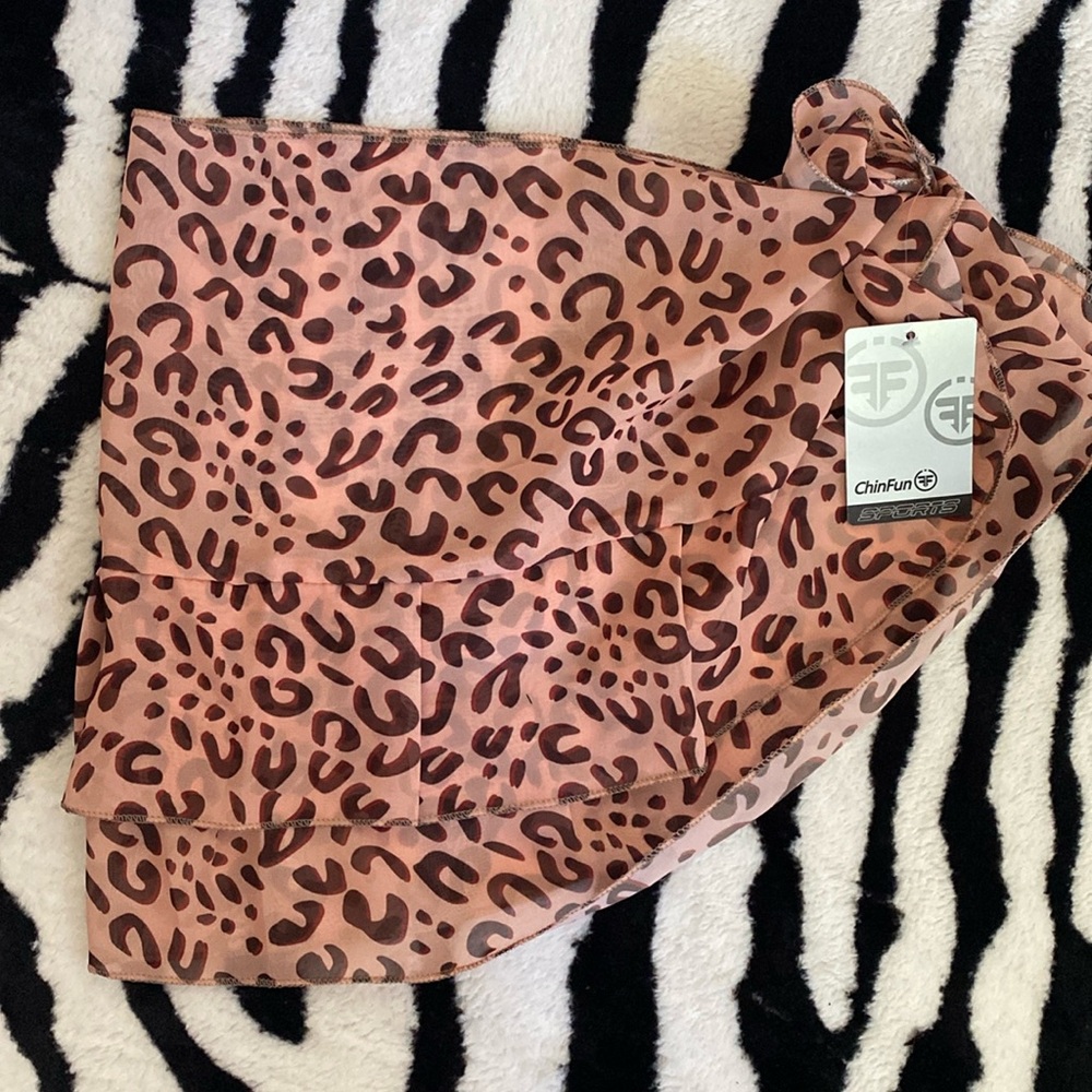 😍CUTE! Leopard Sarong with ruffles!